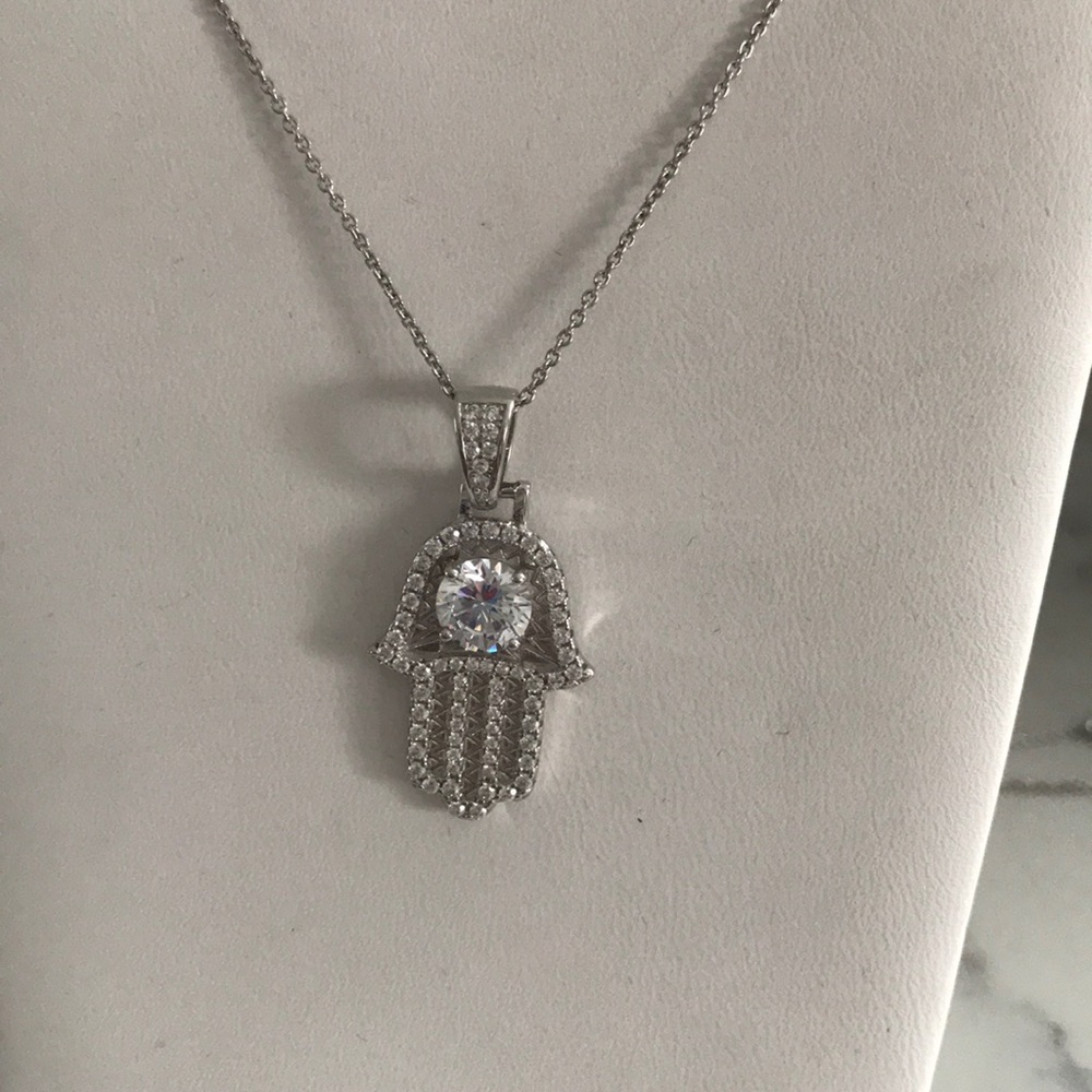 925 Sterling Silver Hamsa pendant CZ